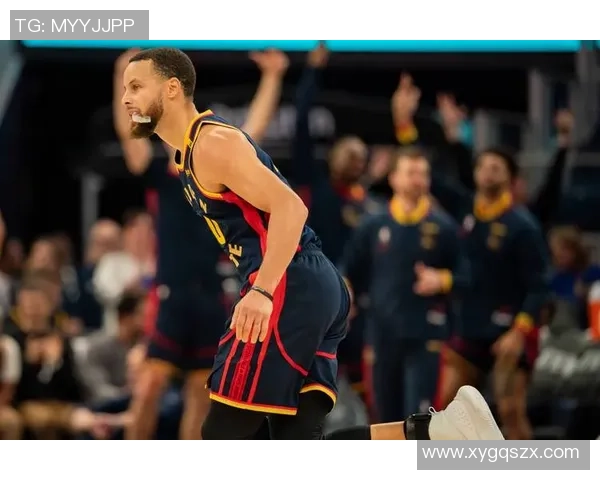 库里将近四十岁仍能统治赛场 以身材条件展现惊人竞技状态